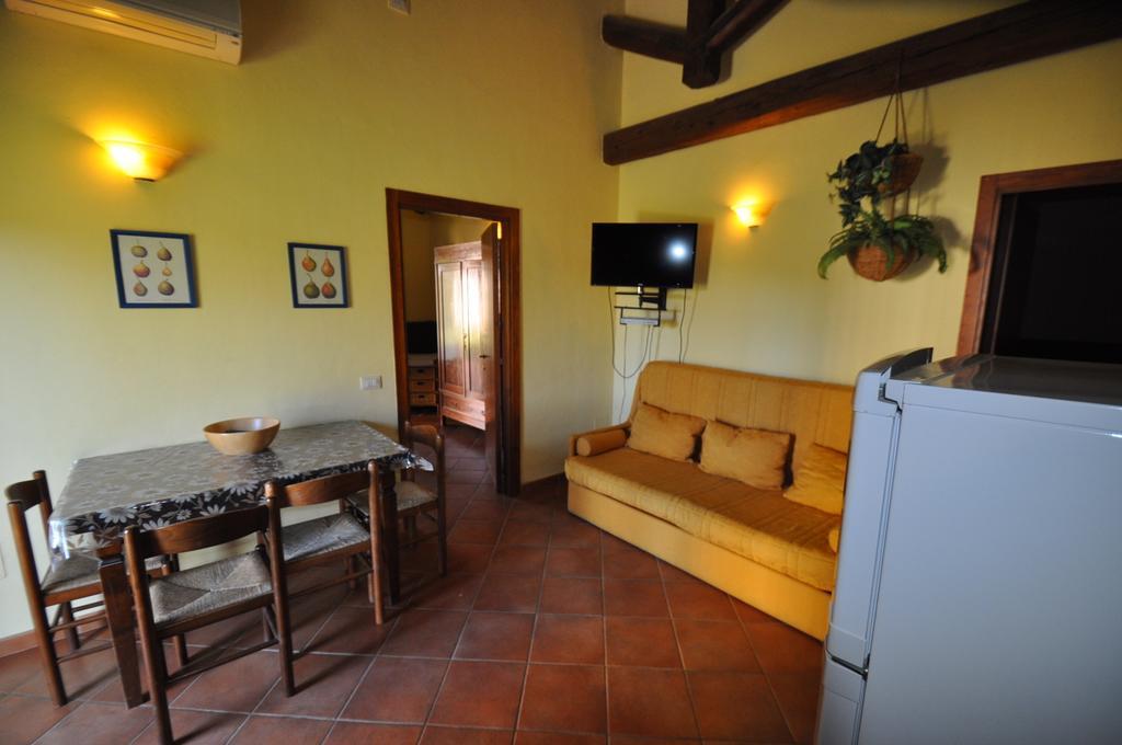 Agriturismo Il Cerrosughero Villa Scarlino Habitación foto